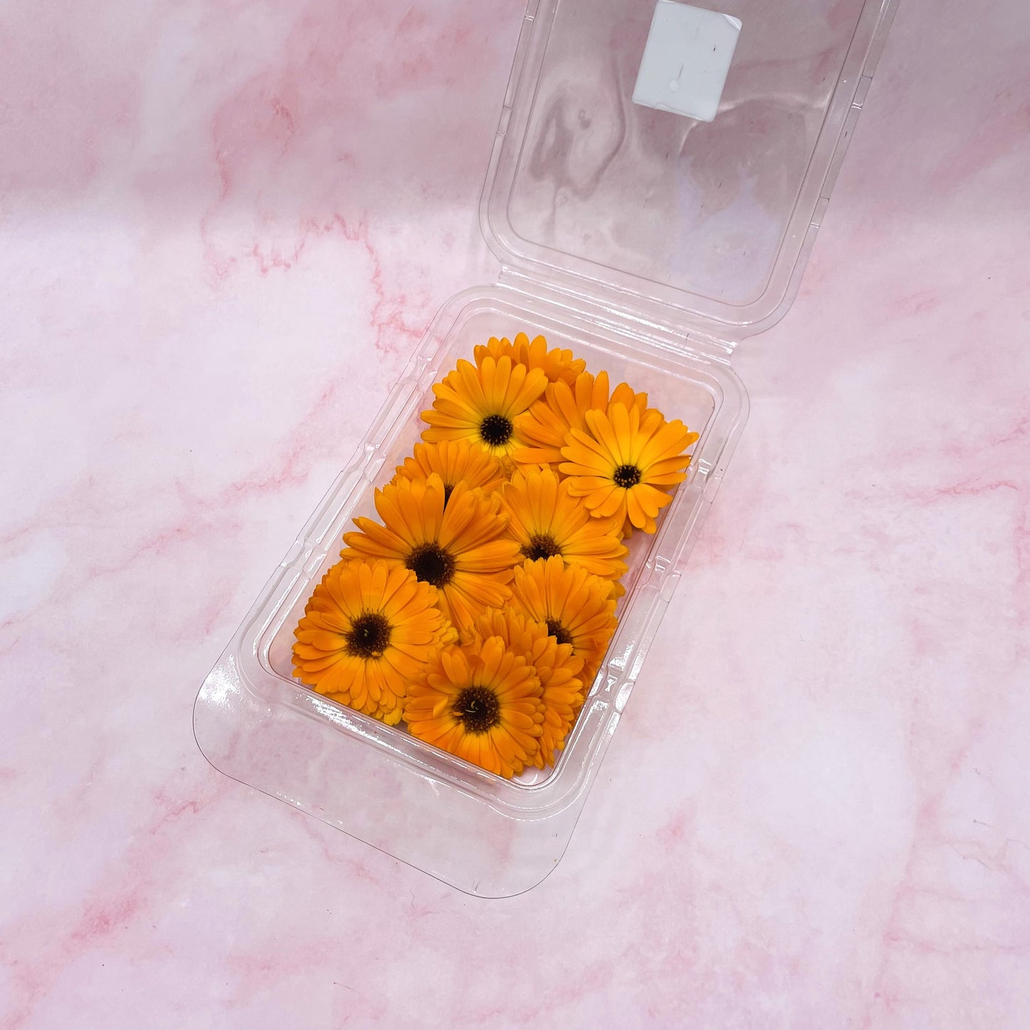 Goudsbloemen geel oranje eetbare bloemen vers floral delight